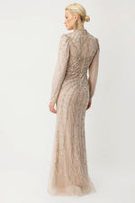 Resmi Galeri görüntüleyiciye yükleyin, Platin Işıltı Taş İşlemeli Gold Tesettür Gece Elbisesi