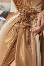 تحميل الصورة في عارض المعرض، فستان سهرة بتفاصيل الخصر بلون مزدوج