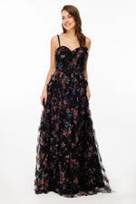 تحميل الصورة في عارض المعرض، فستان سهرة بحزام من قماش التول مع كشكشة جزئية