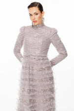 تحميل الصورة في عارض المعرض، فستان سهرة متعدد الطبقات مع قطع من قماش التول والخرز