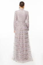 تحميل الصورة في عارض المعرض، فستان سهرة متعدد الطبقات مع قطع من قماش التول والخرز