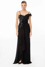 Resmi Galeri görüntüleyiciye yükleyin, ip askılı belden büzgülü ve işlemeli abiye