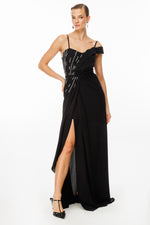 Resmi Galeri görüntüleyiciye yükleyin, ip askılı belden büzgülü ve işlemeli abiye