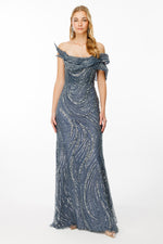 تحميل الصورة في عارض المعرض، فستان سهرة بنمط حلزوني لامع وتفاصيل أكتاف منسدلة