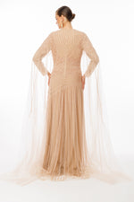 تحميل الصورة في عارض المعرض، فستان سهرة بتصميم خاص مع تطريز دائري