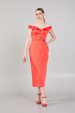 تحميل الصورة في عارض المعرض، فستان سهرة بتفاصيل تطريز