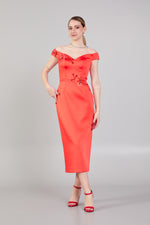 تحميل الصورة في عارض المعرض، فستان سهرة بتفاصيل تطريز