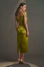 تحميل الصورة في عارض المعرض، فستان سهرة بتفاصيل تطريز