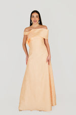 تحميل الصورة في عارض المعرض، فستان سهرة بدون حمالات مطرز على الصدر