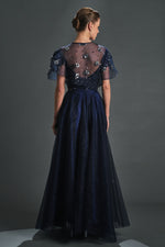 تحميل الصورة في عارض المعرض، فستان سهرة فضي مع بوليرو الأورجانزا