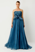 Load image into Gallery viewer, Sparkling Embroidered Princess Form Evening Dress