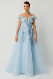 Princess-Style Blue Dress with Sparkling Embroidery Details