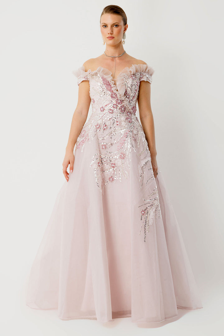 Princess-Shaped Powder Pink Dress with Sparkling Embroidery Details