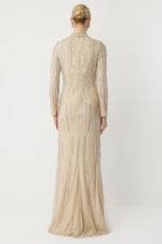 Resmi Galeri görüntüleyiciye yükleyin, Tül Üzeri Zigzag İşlemeli Bej Tesettür Abiye Elbise