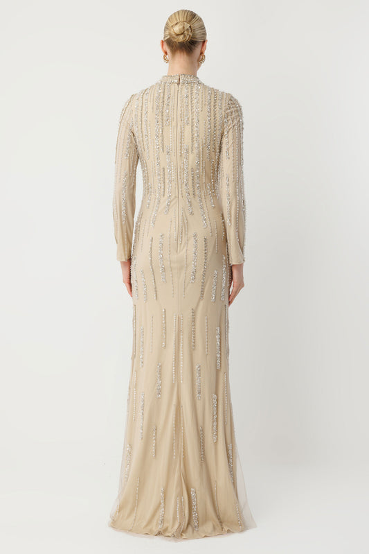 Tül Üzeri Zigzag İşlemeli Bej Tesettür Abiye Elbise