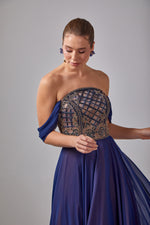 Load image into Gallery viewer, Strapless Bust Beaded Detailed Evening Dress
