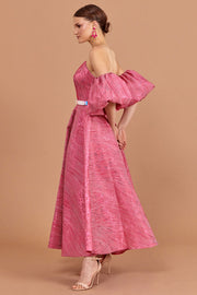 Kolluk Detaylı Hareketli Straplez Elbise