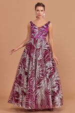 Load image into Gallery viewer, Patterned Fabric Puffy Skirt Evening Dress
