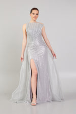 Load image into Gallery viewer, Rigid Collar Detailed Beaded Evening Dress
