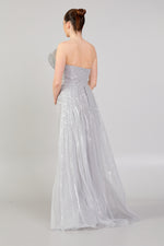 Load image into Gallery viewer, Rigid Collar Detailed Beaded Evening Dress
