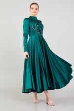 Load image into Gallery viewer, Drape Detailed Stone Embroidered Evening Dress
