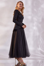 Load image into Gallery viewer, Neckline Detailed Tulle Skirt Hijab Evening Dress
